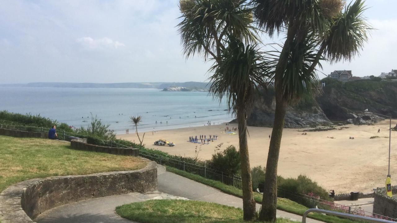 Palace Surf Lodge New Quay Exteriér fotografie